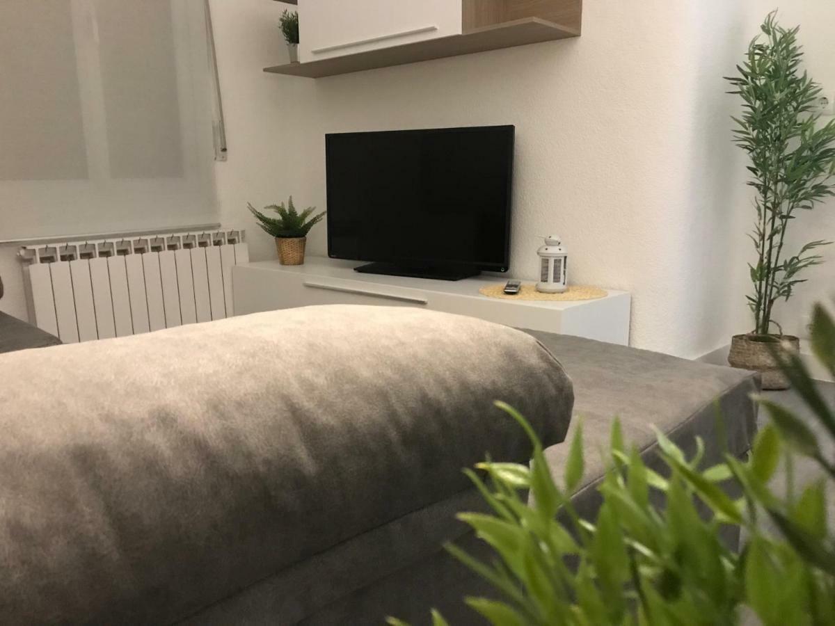 Apartamento Del Sueno Con Aire Acondicionado Logroño Buitenkant foto